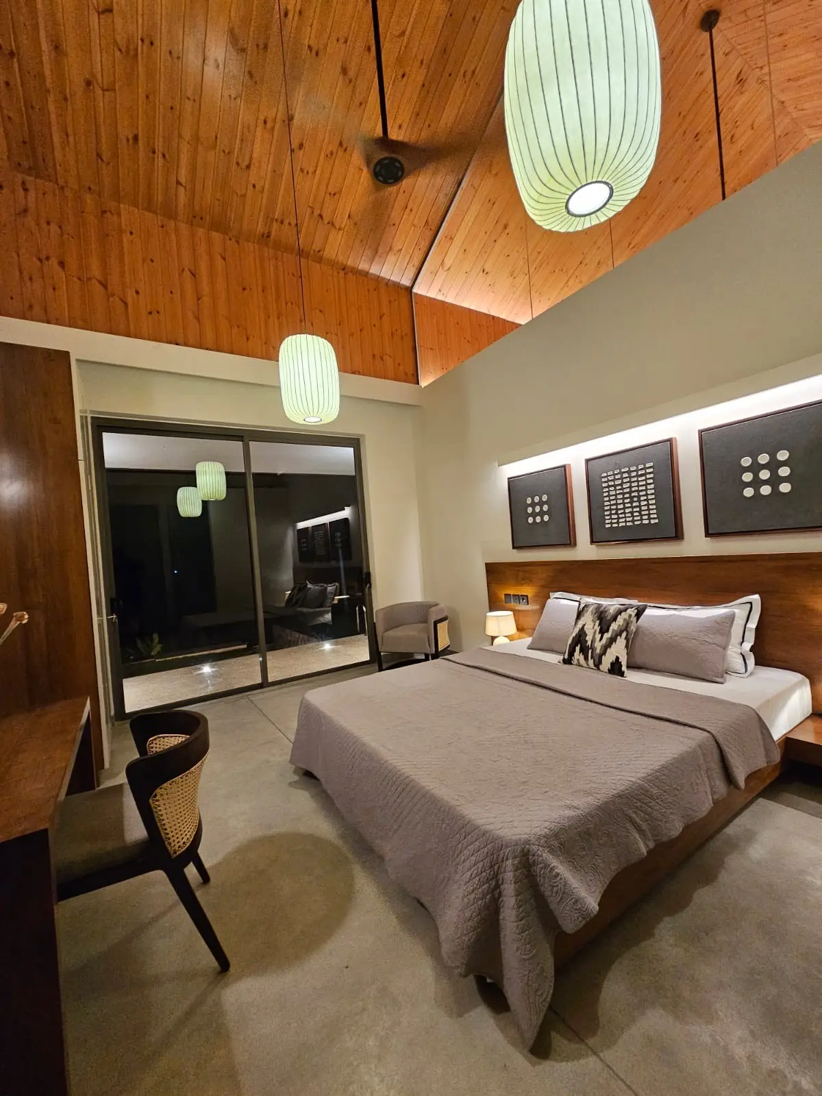 Master bedroom at Hansa Villa at night