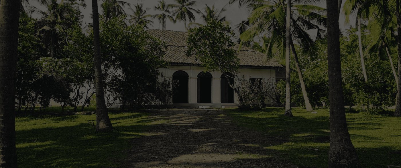 The arched verandah of the historic Lime House